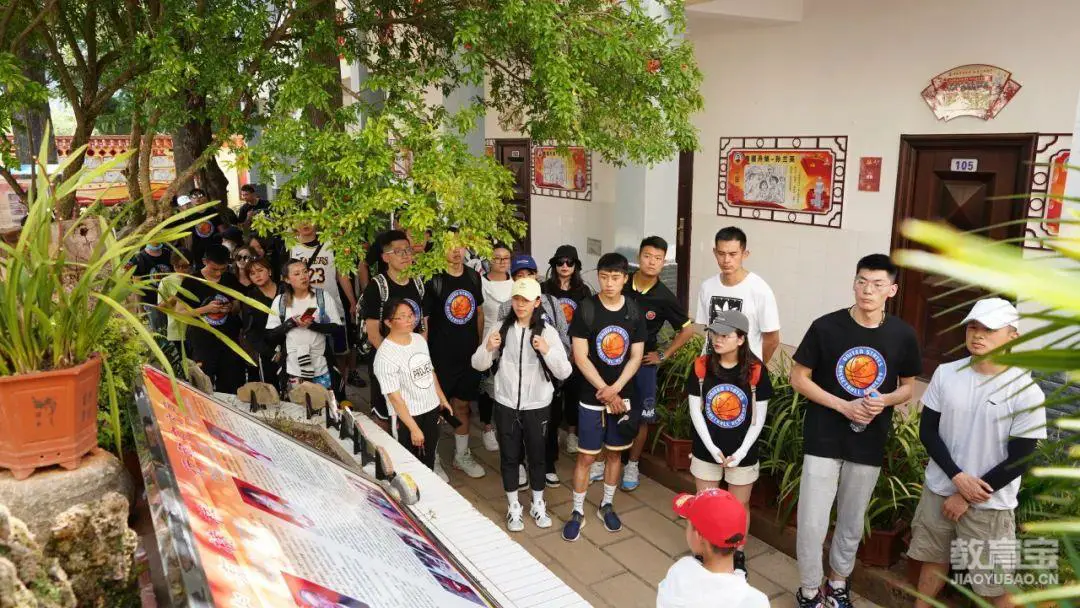 大学生篮球爱好者如何借鉴偶像的成长路径_1